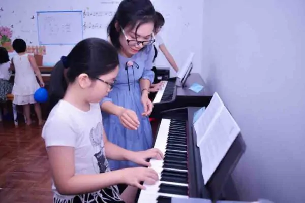 học piano tại Bắc Giang