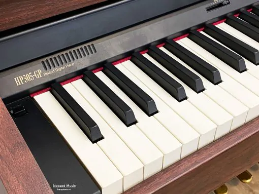 đàn piano điện roland hp305gp