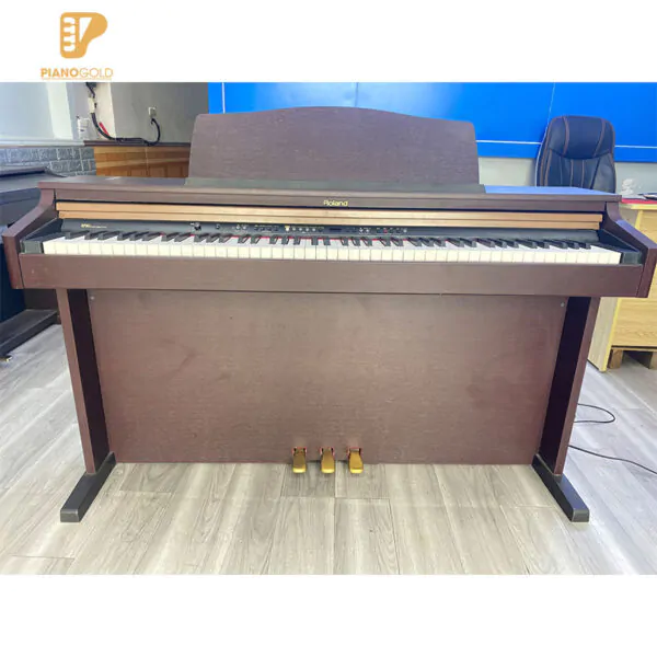 Roland hp103