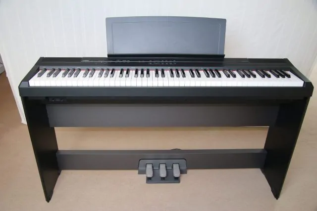 Đàn Piano Yamaha P105